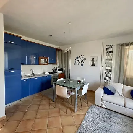 Tri Locale Bellissimo Con Piscina Appartement Cavaion Veronese